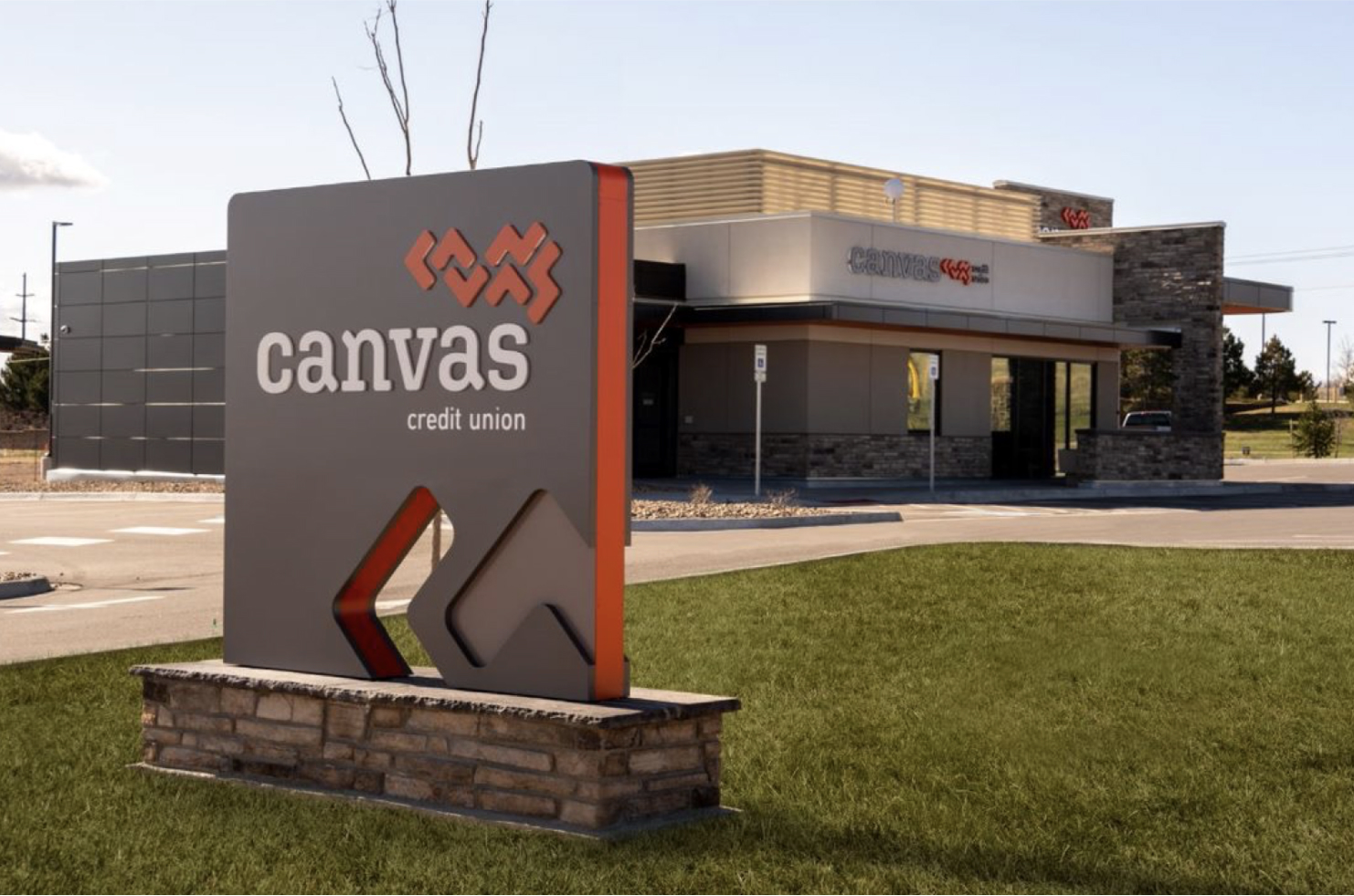 Canvas - Bank exterior